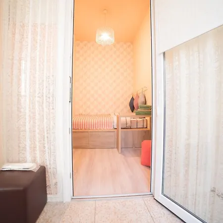Honey With Balcony Apartment Lviv